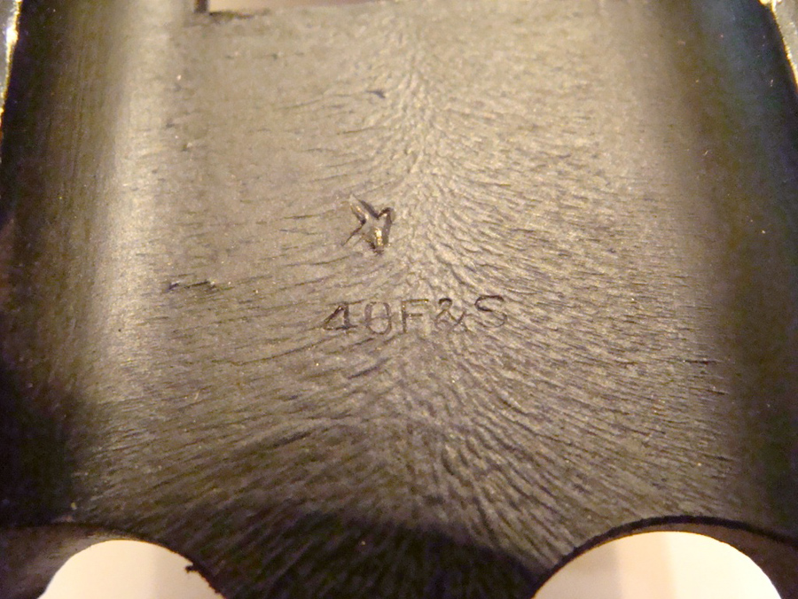 40F&S stamp on inside grip mp38