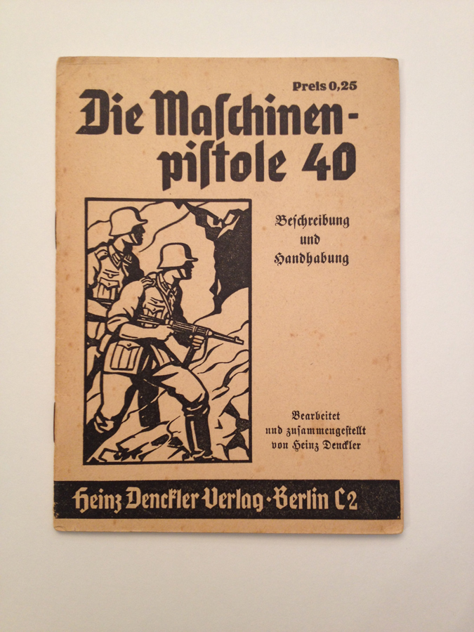 Heinz Denckler MP40 Manual price (white cover) Price €150,-