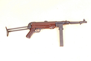 MP40 red Bakelit handgrips and foregrip