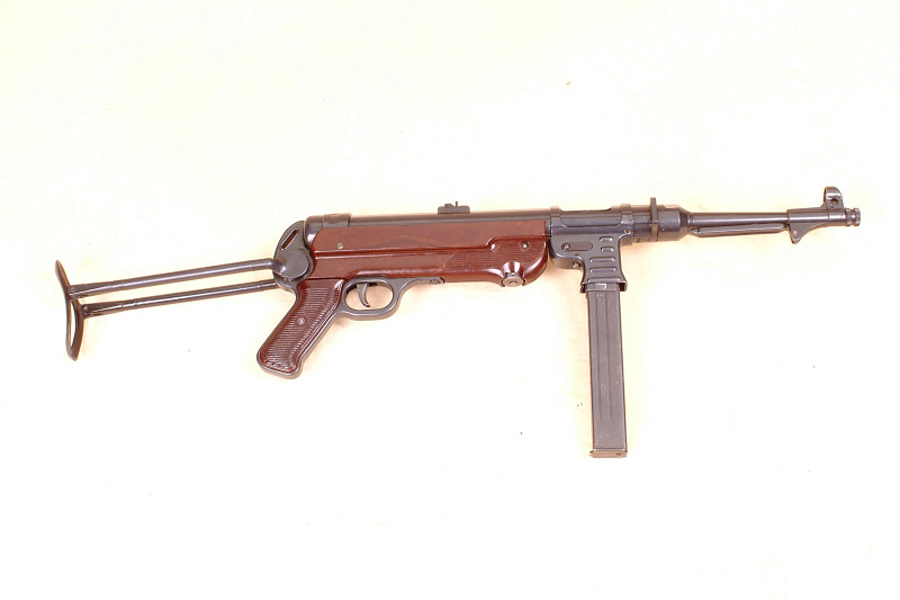 MP40 red Bakelit handgrips and foregrip