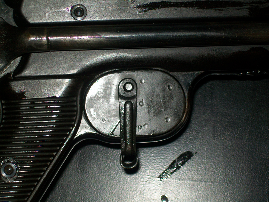 Winter trigger installed on MP40 (right view)