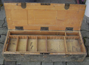 gr.Vorrat M.P. with internal box 2